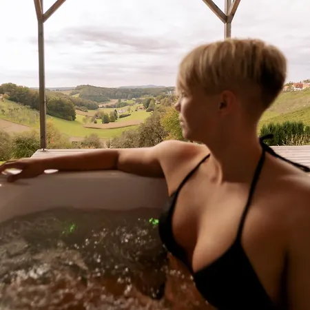 Weingarten-resort Loipersdorf - Adults Only *